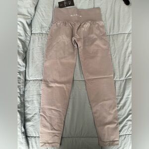 NVGTN Grey Contour Seamless Leggings